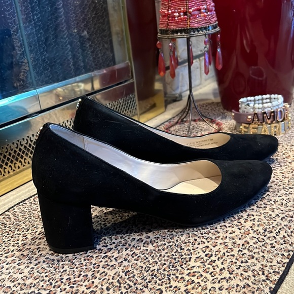 Cole Haan: classy and elegant heels. Size 7.5. - Picture 1 of 11